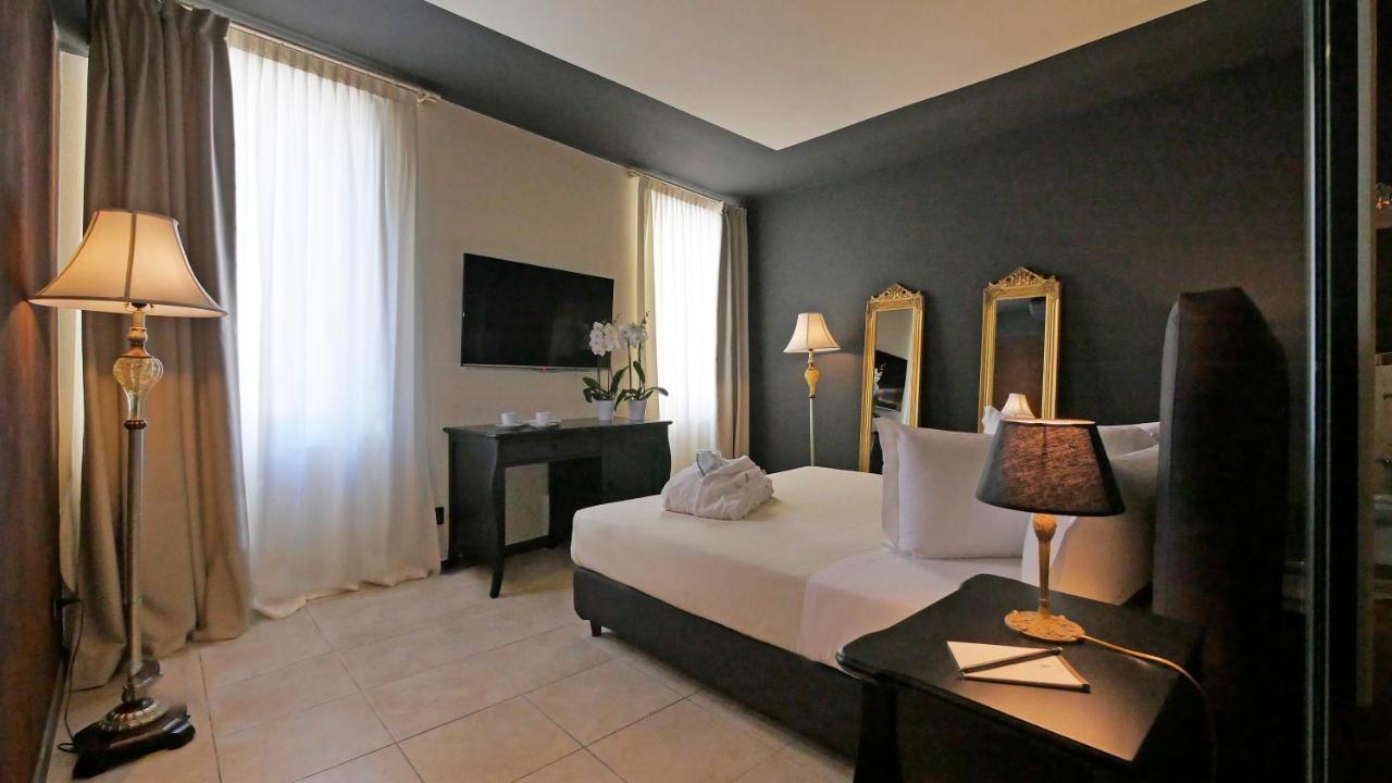 Osteria Luxury Apartments Peschiera del Garda Luaran gambar