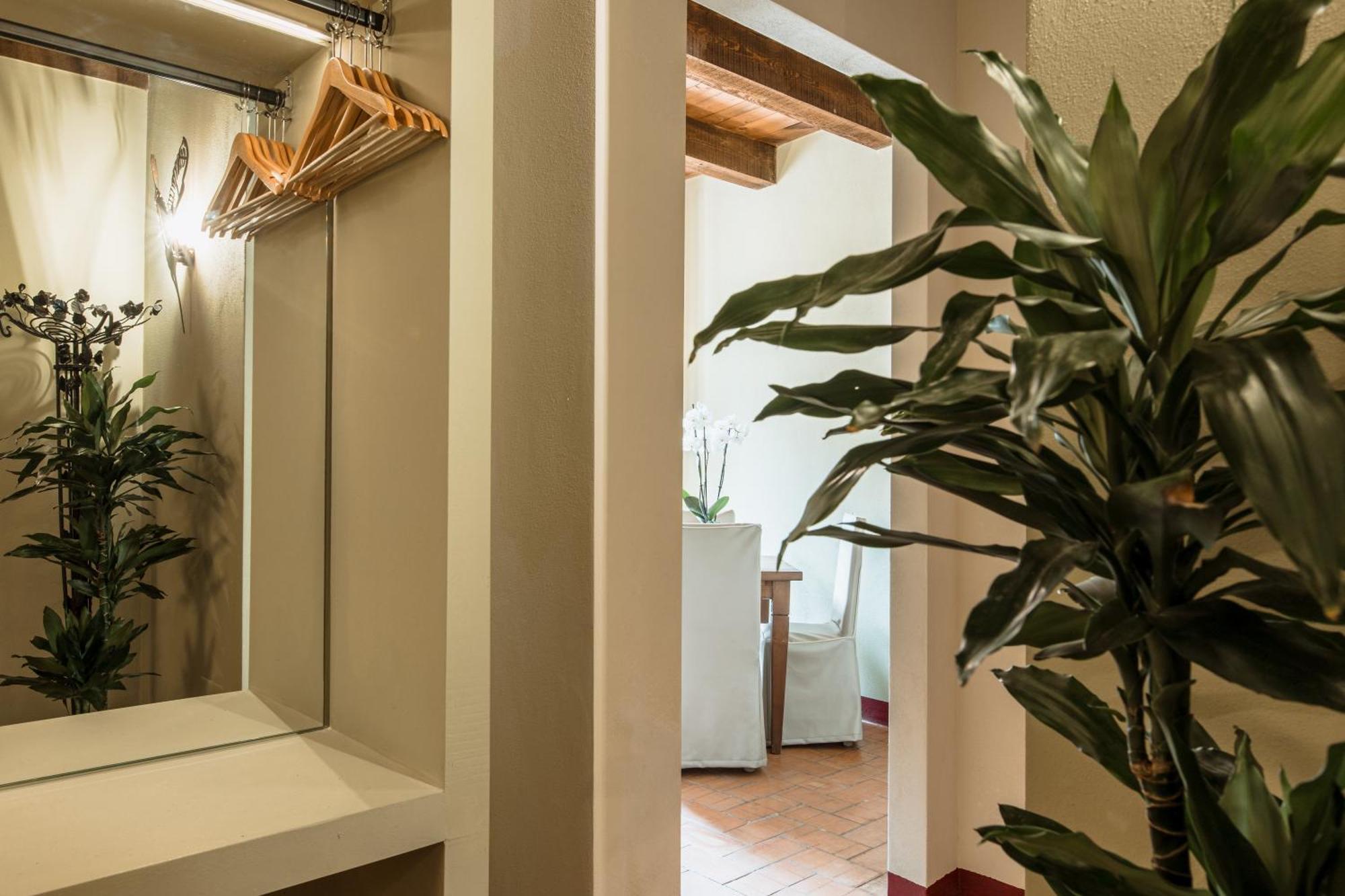 Osteria Luxury Apartments Peschiera del Garda Luaran gambar