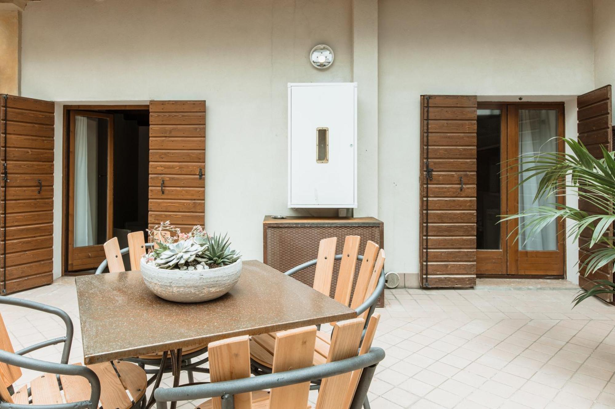 Osteria Luxury Apartments Peschiera del Garda Luaran gambar