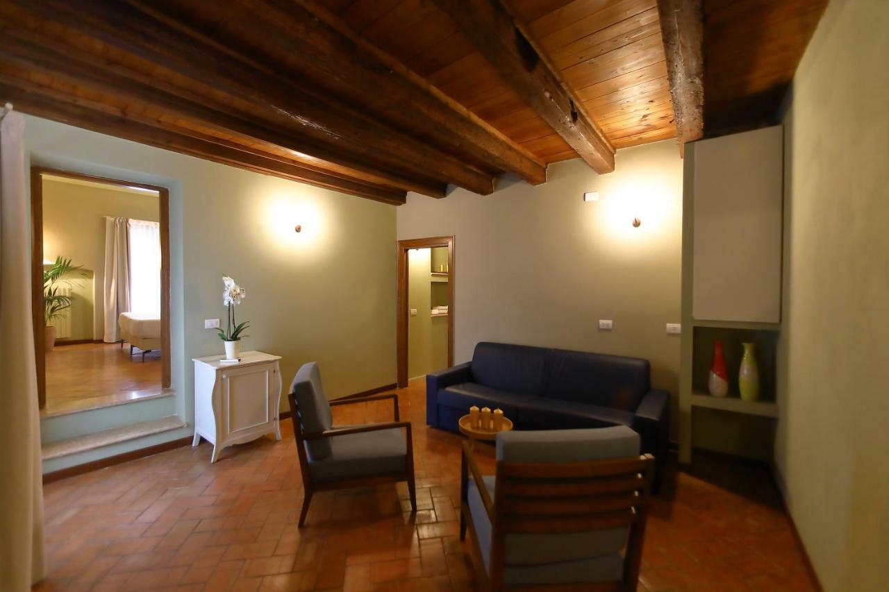 Osteria Luxury Apartments Peschiera del Garda Luaran gambar